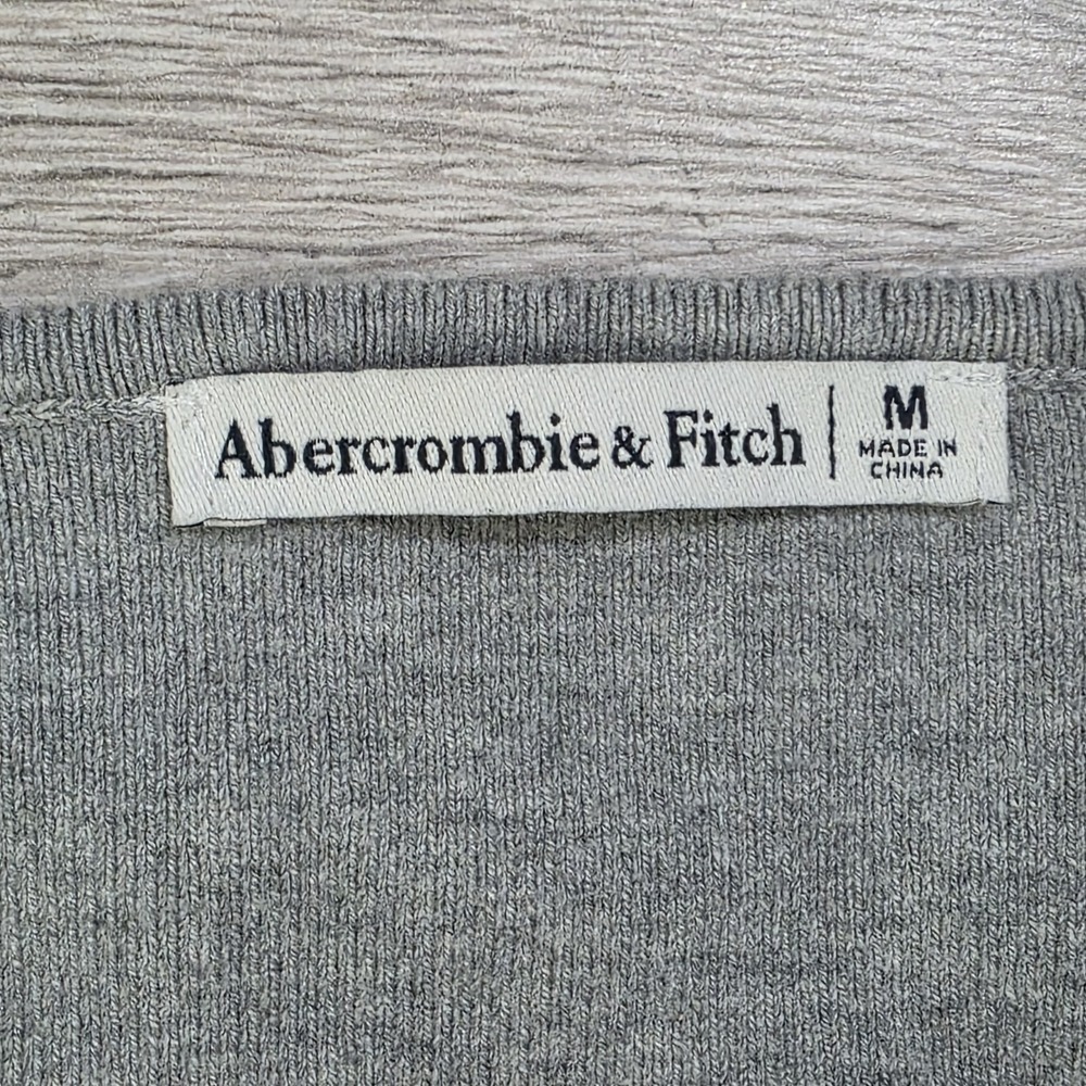 Abercrombie and Fitch‎ Grey Knit Long Sleeve Body Suit-size M - Picture 4 of 8